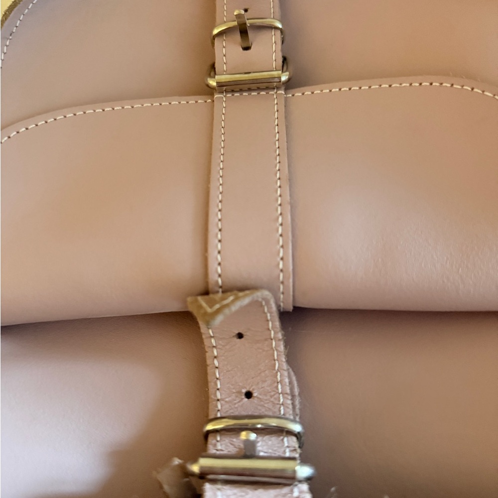 Pink Leather Backpack - Picture 4 of 10